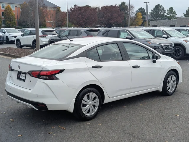 SEMINUEVOS NISSAN Versa at Kennesaw, in Town Center Nissan