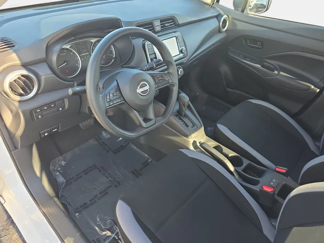SEMINUEVOS NISSAN Versa a Estados en autogozo