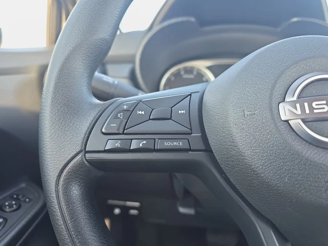 SEMINUEVOS NISSAN Versa a Estados en autogozo