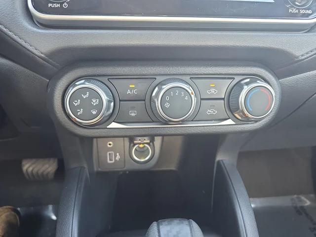SEMINUEVOS NISSAN Versa a Estados en autogozo