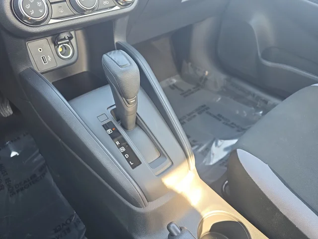 SEMINUEVOS NISSAN Versa a Estados en autogozo