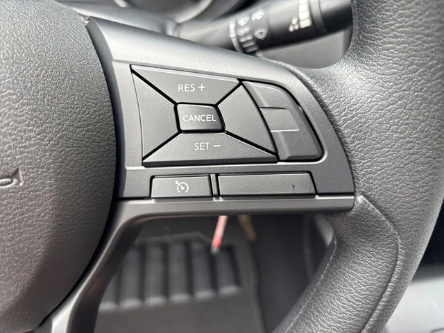 SEMINUEVOS NISSAN Versa a Estados en autogozo