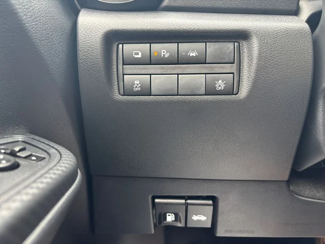 SEMINUEVOS NISSAN Versa a Estados en autogozo