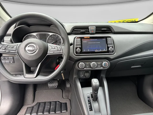 SEMINUEVOS NISSAN Versa a Estados en autogozo