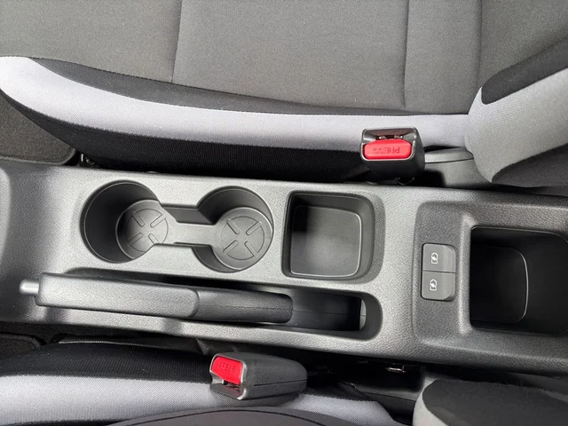 SEMINUEVOS NISSAN Versa a Estados en autogozo