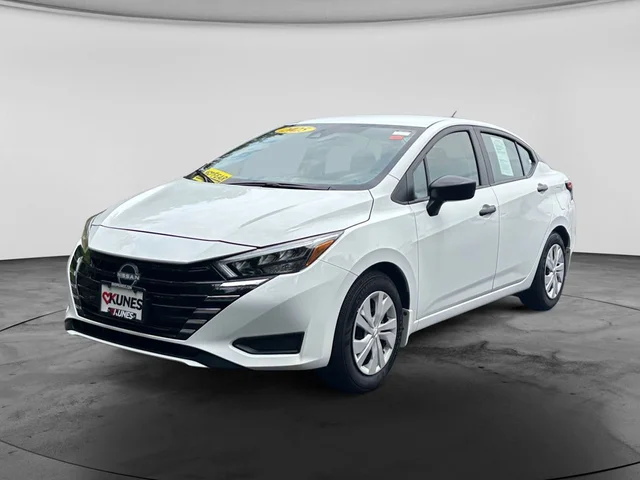 SEMINUEVOS NISSAN Versa a Estados en autogozo