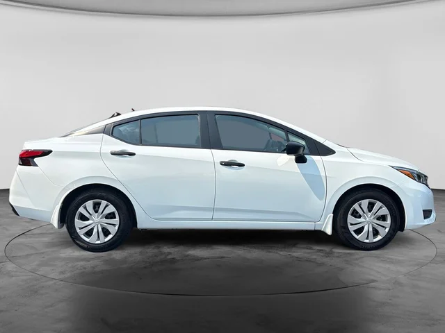 SEMINUEVOS NISSAN Versa a Estados en autogozo