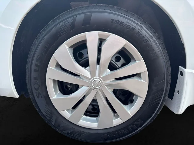 SEMINUEVOS NISSAN Versa a Estados en autogozo