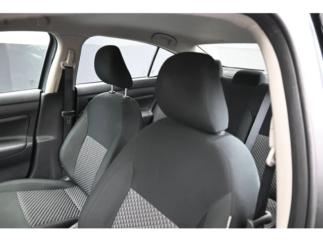 SEMINUEVOS NISSAN Versa a Estados en autogozo