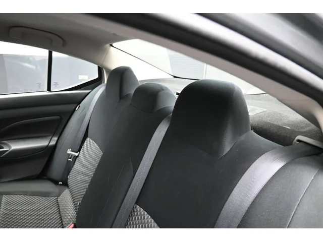 SEMINUEVOS NISSAN Versa a Estados en autogozo
