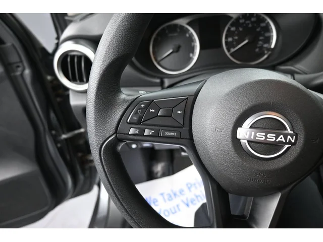 SEMINUEVOS NISSAN Versa a Estados en autogozo