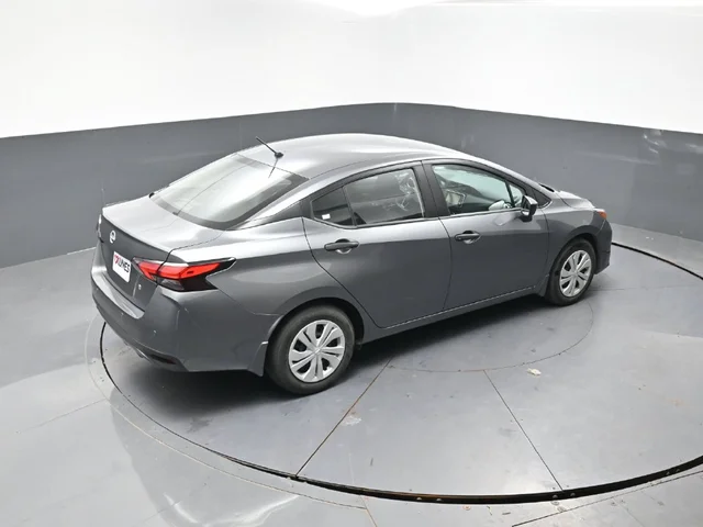 SEMINUEVOS NISSAN Versa a Estados en autogozo