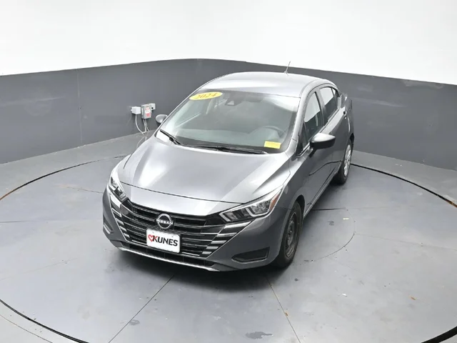 SEMINUEVOS NISSAN Versa a Estados en autogozo