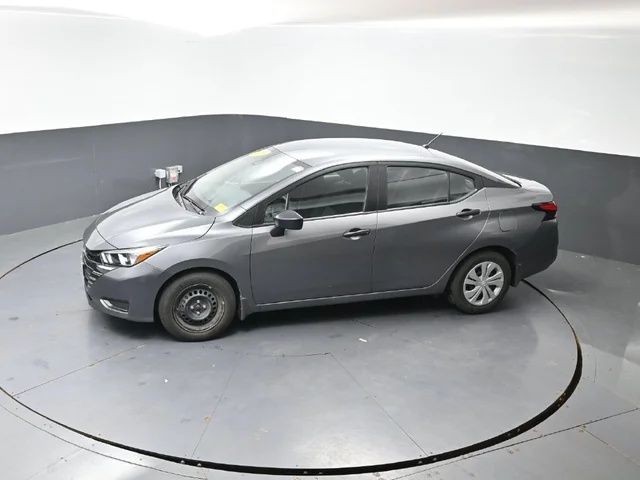 SEMINUEVOS NISSAN Versa a Estados en autogozo