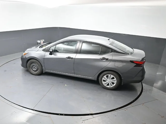 SEMINUEVOS NISSAN Versa a Estados en autogozo