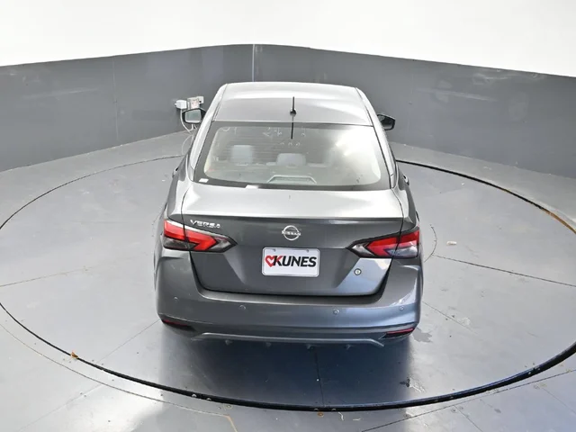 SEMINUEVOS NISSAN Versa a Estados en autogozo