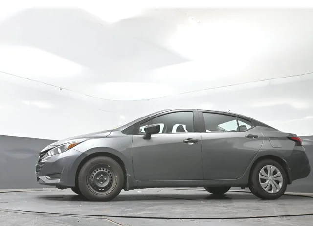 SEMINUEVOS NISSAN Versa a Estados en autogozo