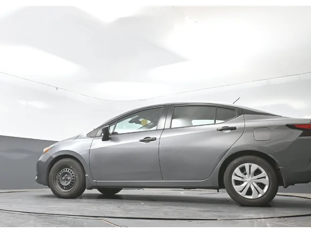 SEMINUEVOS NISSAN Versa a Estados en autogozo