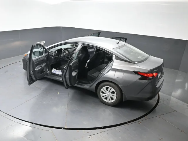 SEMINUEVOS NISSAN Versa a Estados en autogozo