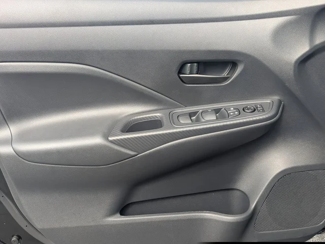 SEMINUEVOS NISSAN Versa a Estados en autogozo