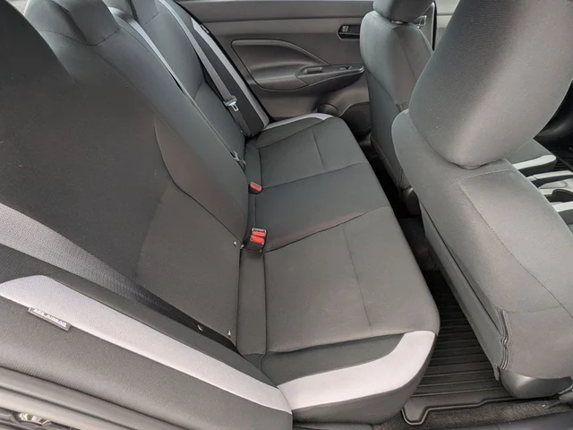 SEMINUEVOS NISSAN Versa a Estados en autogozo