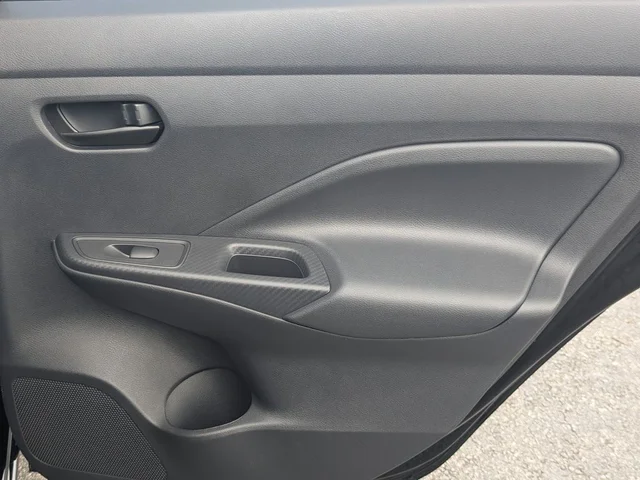 SEMINUEVOS NISSAN Versa a Estados en autogozo