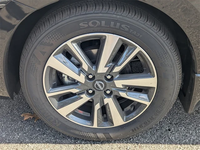 SEMINUEVOS NISSAN Versa at Kennesaw, in Town Center Nissan