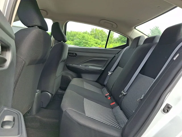 SEMINUEVOS NISSAN Versa a Estados en autogozo