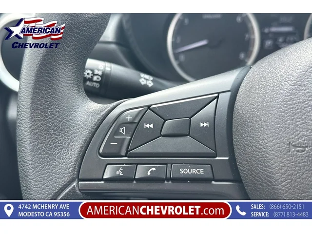 SEMINUEVOS NISSAN Versa a Estados en autogozo