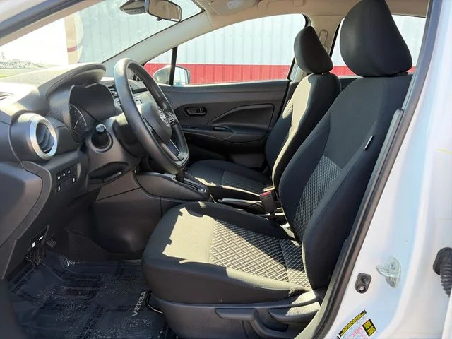 SEMINUEVOS NISSAN Versa a Estados en autogozo