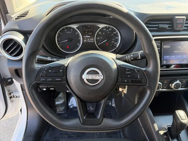 SEMINUEVOS NISSAN Versa a Estados en autogozo