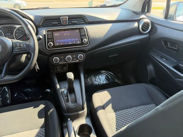 SEMINUEVOS NISSAN Versa a Estados en autogozo