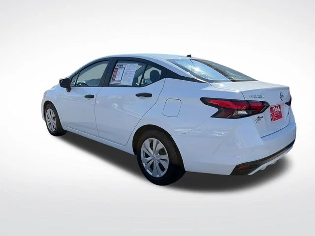 SEMINUEVOS NISSAN Versa a Estados en autogozo