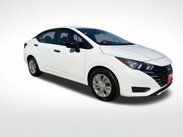 SEMINUEVOS NISSAN Versa a Estados en autogozo