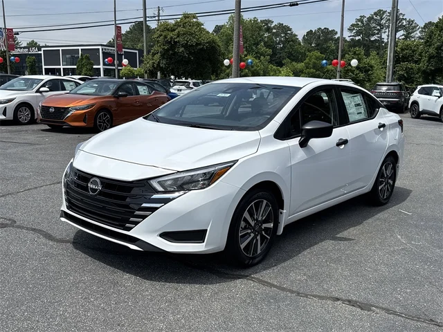 SEMINUEVOS NISSAN Versa at Kennesaw, in Town Center Nissan