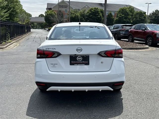SEMINUEVOS NISSAN Versa at Kennesaw, in Town Center Nissan