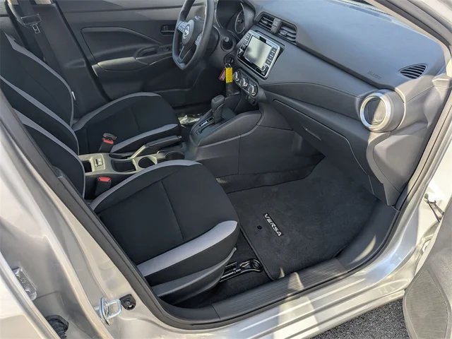SEMINUEVOS NISSAN Versa at Kennesaw, in Town Center Nissan