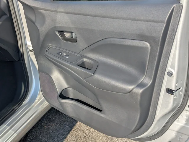 SEMINUEVOS NISSAN Versa at Kennesaw, in Town Center Nissan