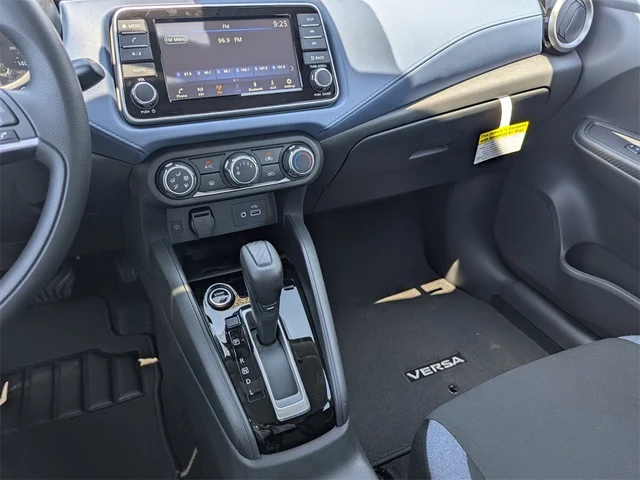 Nuevos NISSAN VERSA à Kennesaw, chez Town Center Nissan
