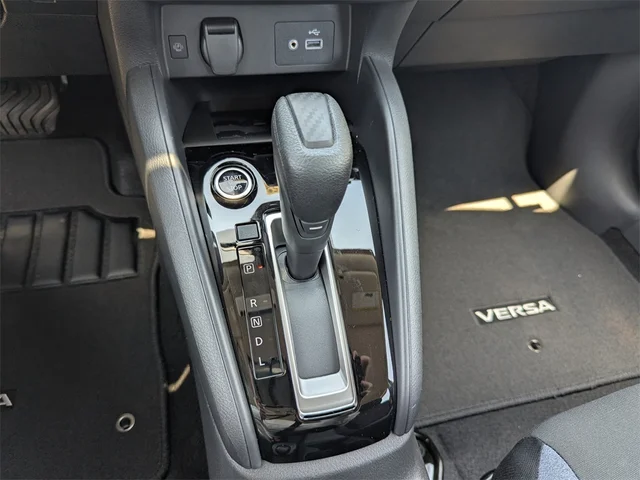 Nuevos NISSAN VERSA à Kennesaw, chez Town Center Nissan