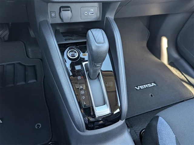 Nuevos NISSAN VERSA à Kennesaw, chez Town Center Nissan