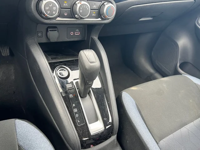 SEMINUEVOS NISSAN Versa a Estados en autogozo
