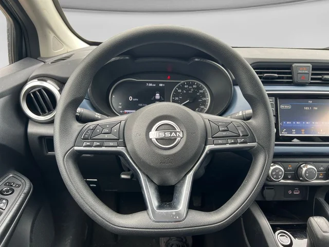 SEMINUEVOS NISSAN Versa a Estados en autogozo
