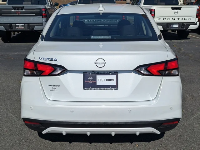 Nuevos NISSAN VERSA à Kennesaw, chez Town Center Nissan