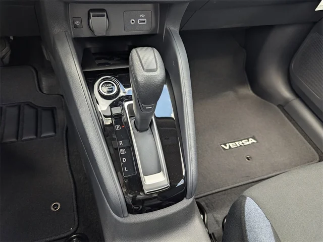 Nuevos NISSAN VERSA à Kennesaw, chez Town Center Nissan