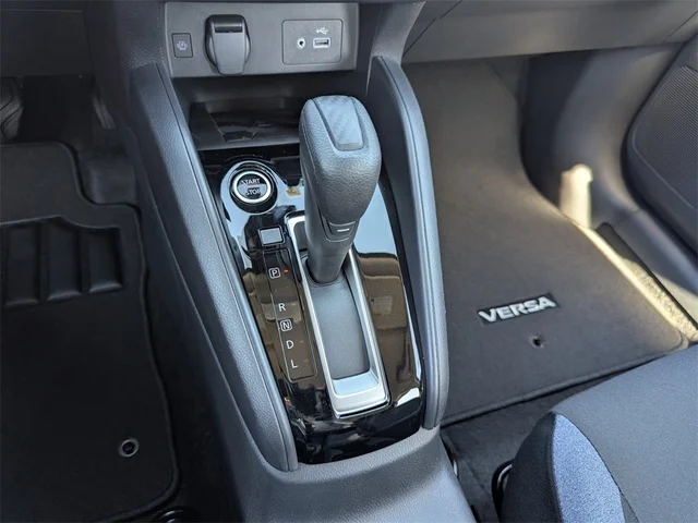 Nuevos NISSAN VERSA à Kennesaw, chez Town Center Nissan