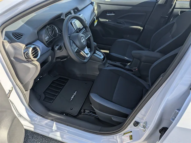 Nuevos NISSAN VERSA à Kennesaw, chez Town Center Nissan