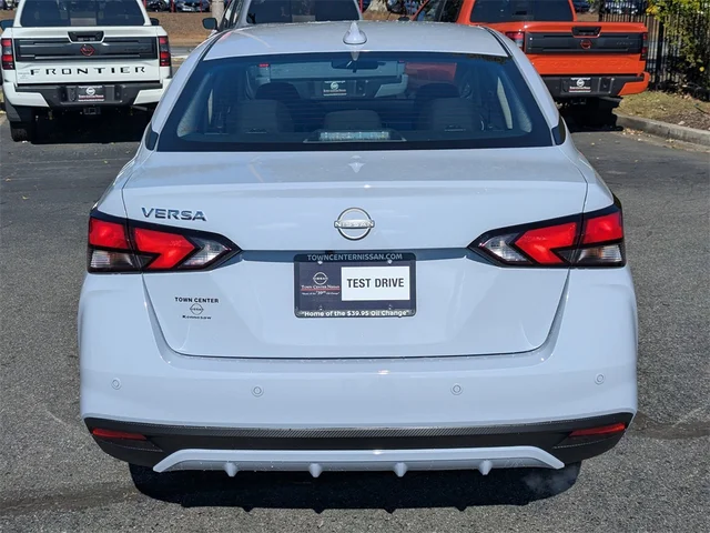 Nuevos NISSAN VERSA à Kennesaw, chez Town Center Nissan
