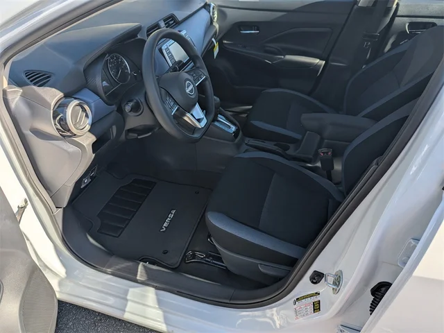 Nuevos NISSAN VERSA à Kennesaw, chez Town Center Nissan