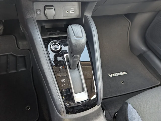 Nuevos NISSAN VERSA à Kennesaw, chez Town Center Nissan